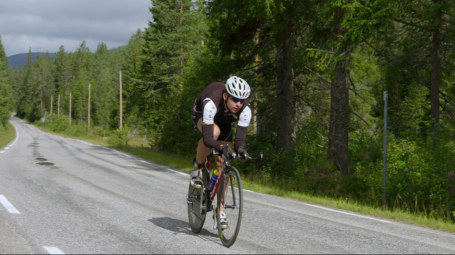 波士顿室内田径邀请赛 中国短跑选手破亚洲纪录 6秒4X引世界侧目